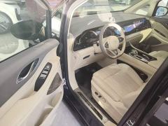 Voyah Dream PHEV Extended Range Luxury Edition - ფოტო 15