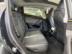 Tesla Model Y Rear-Wheel Drive - ფოტო 13