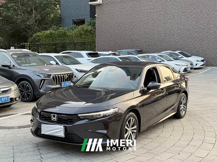 Honda Envix 240TURBO CVT Leading Edition