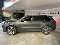 Li Auto ONE Extended Range 6-Seater - ფოტო 7