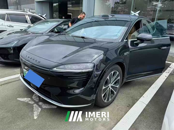 Luxeed Zhiji R7 Pure Electric 667km Pro