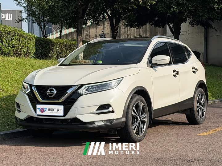 Nissan Qashqai 2.0L CVT XV Premium Luxury