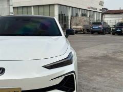 Changan UNI-V Third Generation 1.5T 500Bar Prestige - фото 4