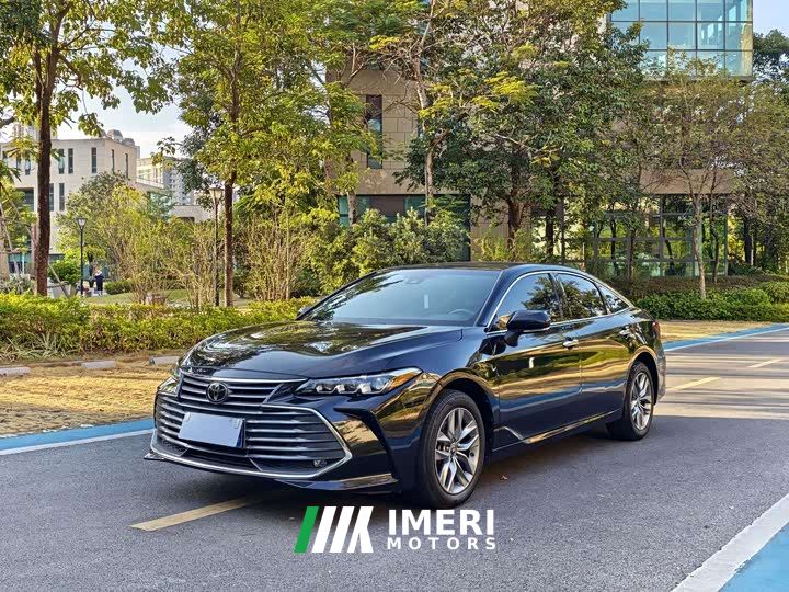 Toyota Avalon 2.5L Luxury