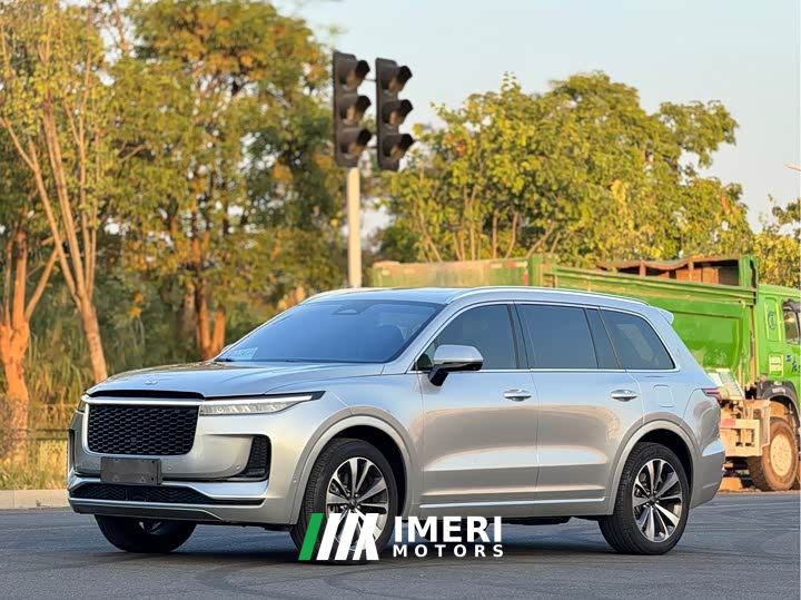 Li Auto ONE Extended Range 6-Seater - car from China