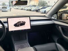 Tesla Model Y Rear-Wheel Drive - ფოტო 17