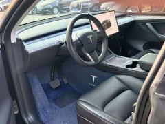 Tesla Model Y Rear-Wheel Drive - ფოტო 9
