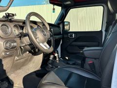 Jeep Gladiator 3.6L Overland - фото 5