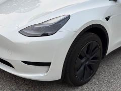 Tesla Model Y Rear-Wheel Drive - фото 14