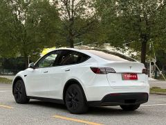 Tesla Model Y Rear-Wheel Drive - фото 6