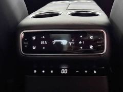 Li Auto L8 Max - ფოტო 13