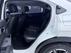 Honda Vezel 1.5L CVT Elite - ფოტო 5