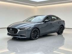 Mazda3 Axela 2.0L Automatic Wisdom Black Obsidian Edition - фото 1