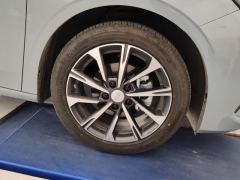 Geely Emgrand Passage 4 1.5L CVT Prestige - ფოტო 6