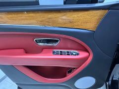 Bentley Bentayga 4.0T V8 Long Wheelbase - photo 12
