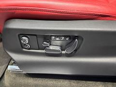 Bentley Bentayga 4.0T V8 Long Wheelbase - photo 14