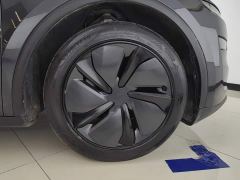 Tesla Model Y Rear-Wheel Drive - ფოტო 6