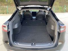 Tesla Model Y Performance All-Wheel Drive - photo 17