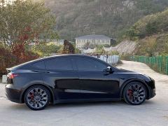 Tesla Model Y Performance All-Wheel Drive - photo 4