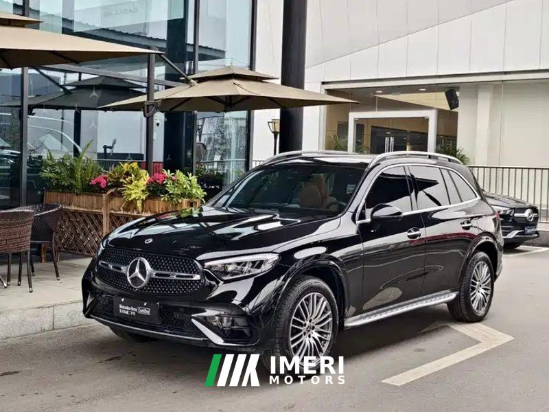 Mercedes-Benz GLC 300 L 4MATIC Dynamic 5-Seater