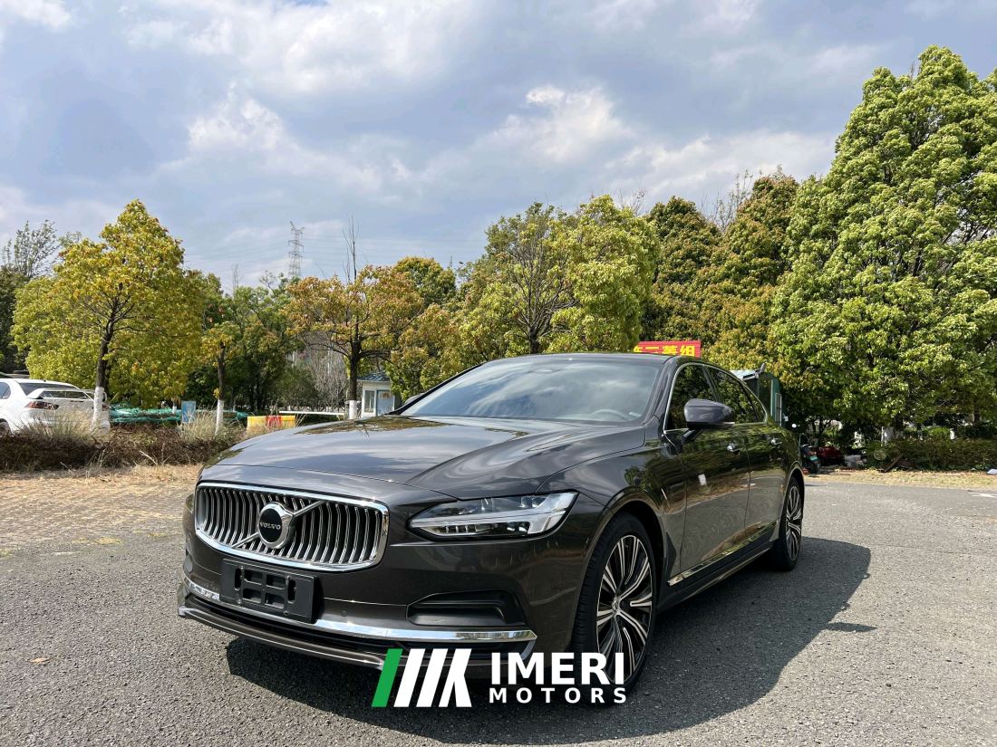 Volvo S90 B5 Smart Luxury Edition - ავტომობილი ჩინეთიდან