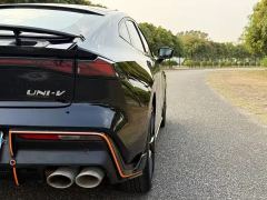 Changan UNI-V 1.5T Sport Edition - фото 8