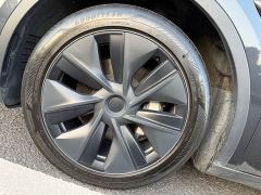 Tesla Model Y Rear-Wheel Drive - ფოტო 17