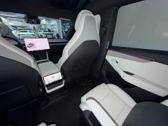 Tesla Model Y L Long Range All-Wheel Drive - ფოტო 16