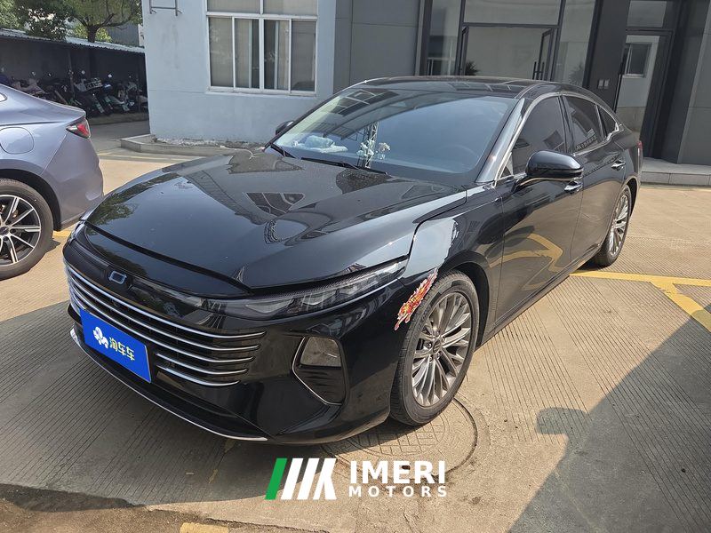 Bestune Besturn B70 4th Gen 2.0T Collar Edition