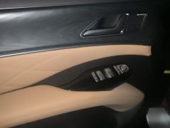 Denza D9 DM-i 1.5T 190km AWD Version - фото 13