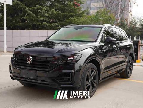 2022 Volkswagen Touareg 3.0TSI Sharp Enjoyment Edition Jet Black Sport Package