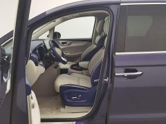 Roewe MG iMAX8 400TGI Huanju Edition - ფოტო 10