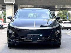 Hongqi E-QM5 500km Travel Edition - ფოტო 2