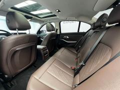 BMW 3 Series 320i M Sport Package - ფოტო 16