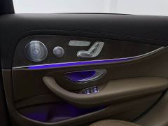 Mercedes-Benz E-Class E 300 L Luxury - photo 18
