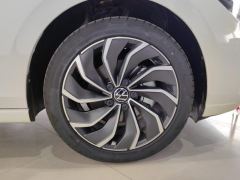 Volkswagen Golf 280TSI DCT 30th Anniversary Edition - photo 6