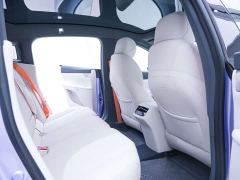 eπ007 Pure Electric 565 AWD Max Pilot Edition - photo 20
