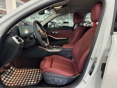 BMW 3 Series 325i M Sport Package - ფოტო 3