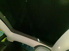 Tesla Model Y Rear-Wheel Drive - ფოტო 14