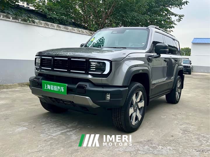 BAIC Jeep BJ40 Extended Range Long Range 252 Ultra - car from China