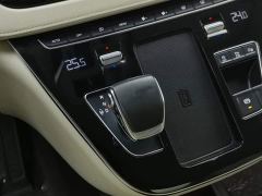 Hongqi HQ9 2.0T Smart Connected Premium Edition - ფოტო 13