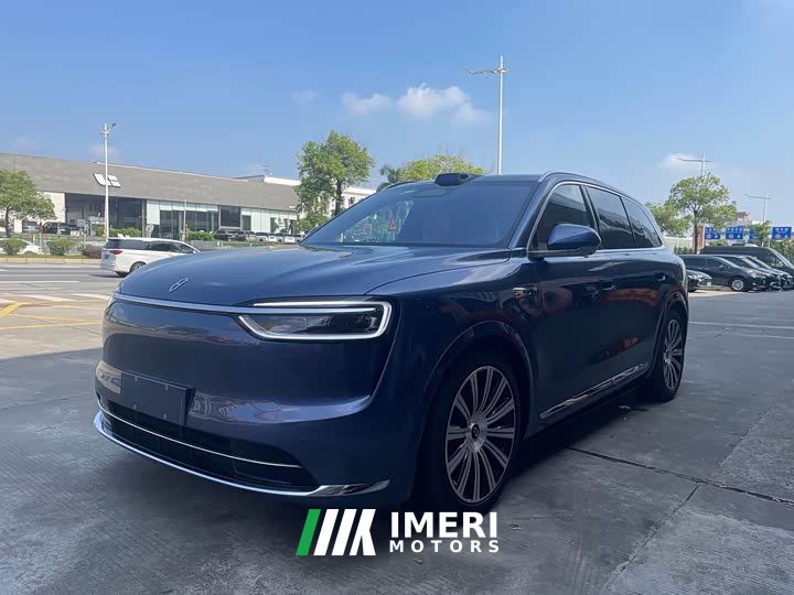 AITO M7 Extended Range Ultra AWD 5-Seater with 192-Channel LiDAR