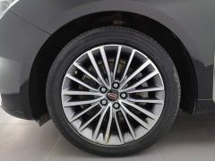 Hongqi H9 2.0T Smart Connected Premium Edition - ფოტო 17