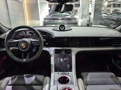 Porsche Taycan 4 - ფოტო 10