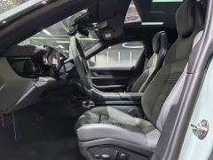 Porsche Taycan 4 - ფოტო 13