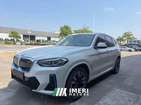2022 BMW iX3 Leading Edition