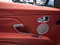 Aston Martin DB11 4.0T V8 Coupe - ფოტო 8