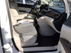 Buick GL8 Land Executive Cabin 652T Luxury - photo 8