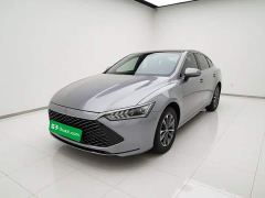 BYD Qin PLUS Glory Edition DM-i 55KM Leading - ფოტო 1