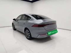 BYD Qin PLUS Glory Edition DM-i 55KM Leading - ფოტო 4